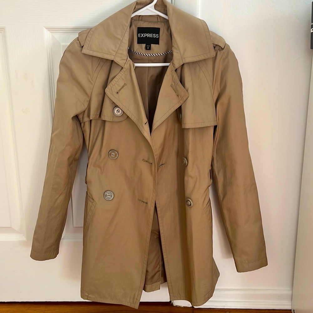 Trench coat
